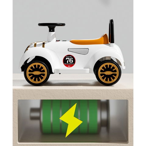 Masinuta electrica  model de epoca, cu acumulator, sistem anti-rasturnare, sistem de lumini si sunet, 1-5 ani, 75 x 36 x 45 cm, alb [11]