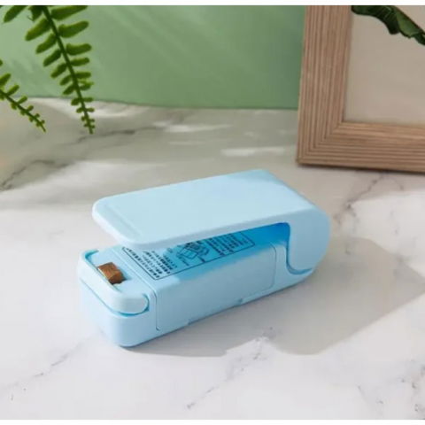 Mini aparat de sigilat pungi cu baterii, etansare prin caldura, spate magnetic, portabil, 9.7x3 cm, albastru [2]