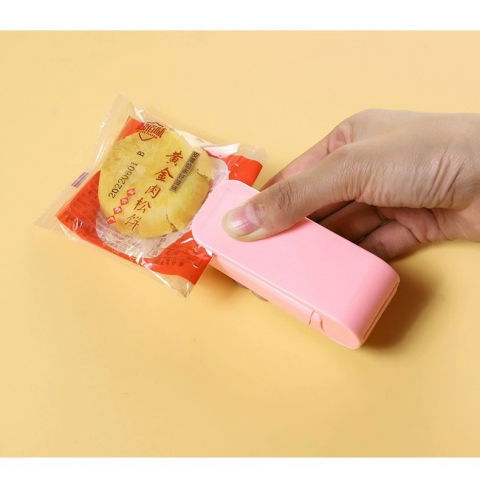 Mini aparat de sigilat pungi cu baterii, etansare prin caldura, spate magnetic, portabil, 9.7x3 cm, roz [3]