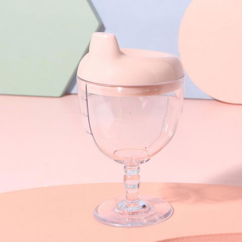 Pahar din plastic transparent cu picior, pentru copii, 14 x 7.7 cm, cu cioc antiscurgere, + 3 ani, fara maner, roz [1]