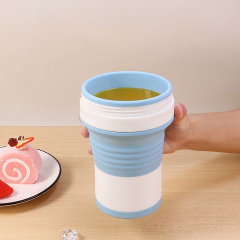 Pahar pliabil din silicon  pentru calatorii, camping, 750 ml, pai inclus, 11.6 x 19.3 cm, albastru [1]