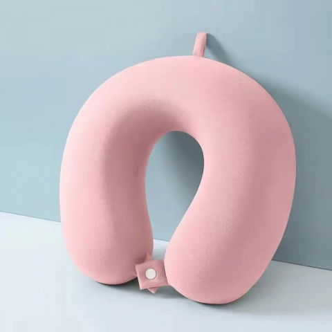 Perna de calatorie in forma de u, pentru gat si cap, umplutura din spuma cu memorie, 30x30 cm, sistem prindere capse, cutie de depozitare, roz [1]