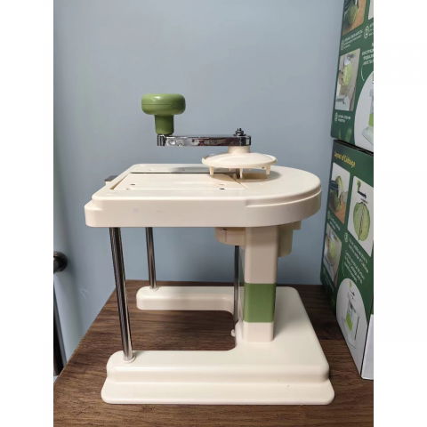 Razatoare de varza, manuala, din pp+otel inoxidabil, 19 x 17 x 19 cm, latime ajustabila, alb/verde [4]