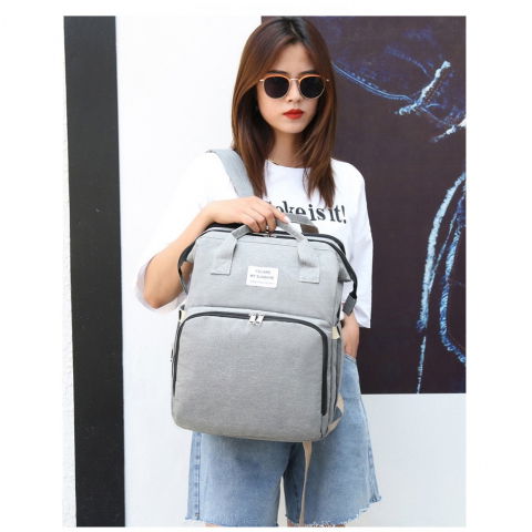 Rucsac multifunctional pentru mamici, cu patut pliabil si baza de schimbat, rezistent la apa, capacitate mare, usor, compartimente multiple, buzunar termic pentru lapte, 42 x 32 x 22 cm, gri [5]