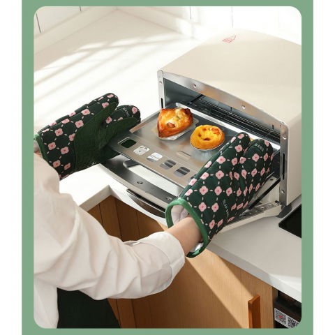 Set 2 manusi cuptor  manusa de bucatarie,  rezistenta 330 grade, textil si cauciuc, 26.5x18 cm, verde [3]