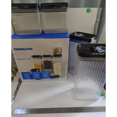 Set 4 recipiente din plastic, pentru alimente/obiecte, inchidere ermetica, textura ondulata, 2 x 1.5l, 2 x 3.3 l, transparent [13]