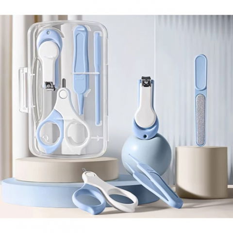 Set 4in1 de ingrijire unghii pentru bebelusi, cutie de depozitare transparenta, 0-6 ani, 13.6x8x2 cm, albastru deschis [2]