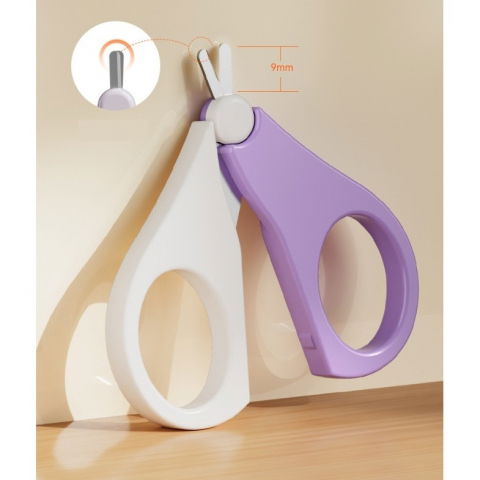 Set 4in1 de ingrijire unghii pentru bebelusi, cutie de depozitare transparenta, 0-6 ani, 13.6x8x2 cm, mov [1]