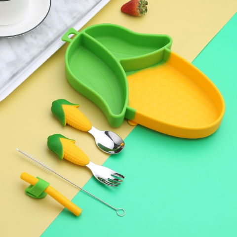 Set diversificare bebelusi  din silicon, 23.5 x 12.5 cm, 1 farfurie compartimentata in forma de porumb, lingurita si furculita, pai, perie pai, fara alergeni, ventuza fixare,  forma creativa,  galben [6]