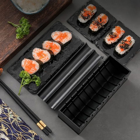 Set ustensile pentru facut sushi  10 piese, forma inima inclus, 3 forme clasice, extensibil, finisaj lucios, material abs, curatare usoara, negru [8]