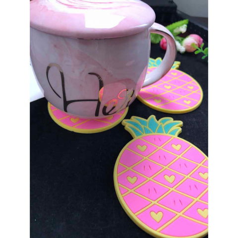 Suport pentru pahar, model ananas, din pvc, 12 x 9 cm, rezistent la caldura, roz [4]