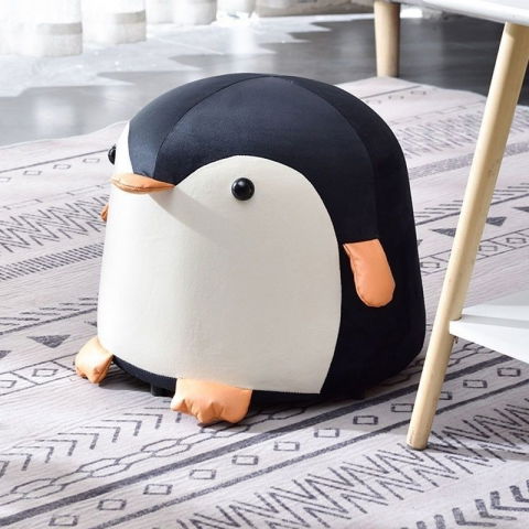 Taburet pentru copii, cadru din lemn masiv, 25 x 29 x 29 cm, perna de burete elastica si maner de transport, in forma de pinguin, negru [4]