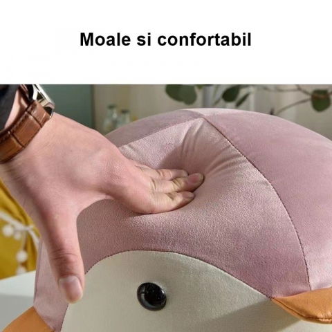Taburet pentru copii, cadru din lemn masiv, 25 x 29 x 29 cm, perna de burete elastica si maner de transport, in forma de pinguin, roz [2]