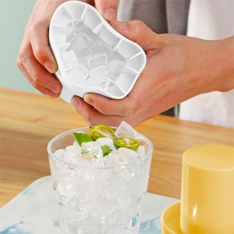 Tava de gheata din silicon cu capac, forma de gheata pentru racirea bauturilor, in forma de pahar, silicon fara bpa, cuburi de gheata, 9x8.5x8 cm, galben [4]