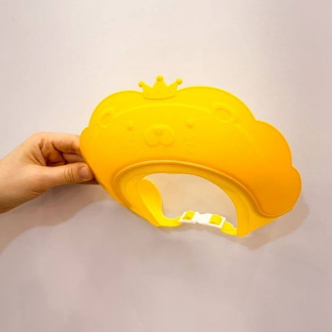 Viziera de protectie baie pentru copii, fippy, model coronita leu, dimensiune ajustabila, durabil, usor de curatat, impotriva samponului, pentru ochi si urechi, tpe+pp, 21x20.5 cm, galben [4]