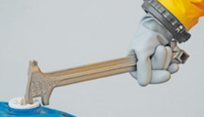 Produse noi - Cheie universală pentru butoi