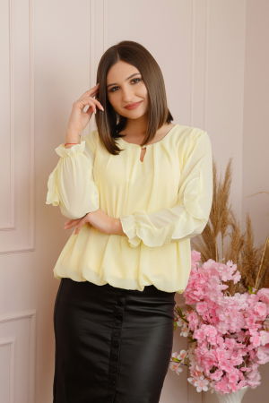 Bluze - Bluza eleganta Julienne cu volanase si nasture stilizat - Galben