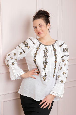 Ie cu maneca lunga - Ie traditionala alba cu motiv geometric maro Luana