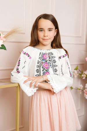Imbracaminte Fetite - Ie traditionala alba pentru fetite cu motiv floral mov Adriela