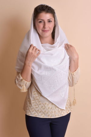 Brauri si marame - Marama traditionala alba cu broderie geometrica alba Bianca