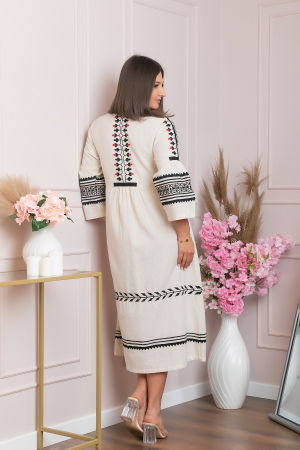 Rochie traditionala crem cu model floral negru Delia [4]