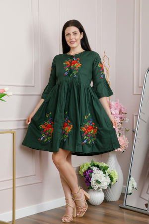 Rochii traditionale - Rochie traditionala evazata verde cu motiv floral rosu Melania 01