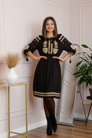 Rochii traditionale - Rochie traditionala neagra cu motiv floral auriu Raluca