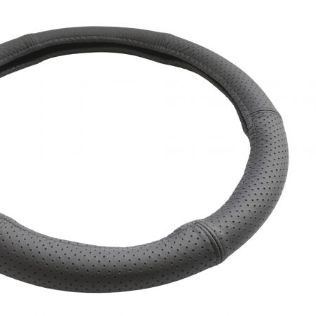 Huse Volan Camion - HUSA VOLAN PIELE NATURALA PERFORATA NEGRU 44-46 CM