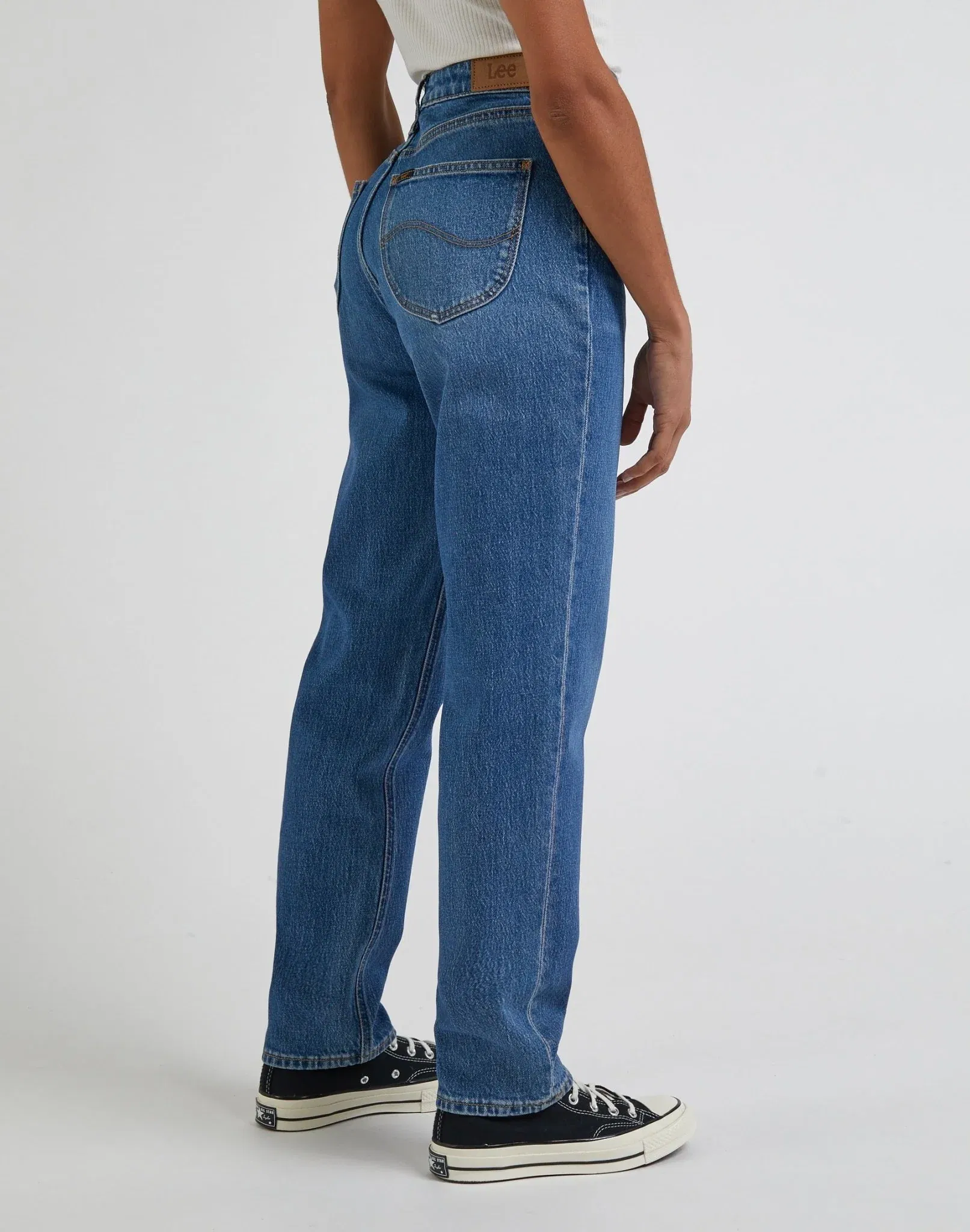 ЖЕНЩИНЫ - Lee Женские Джинсы Worn Iris Regular Straight