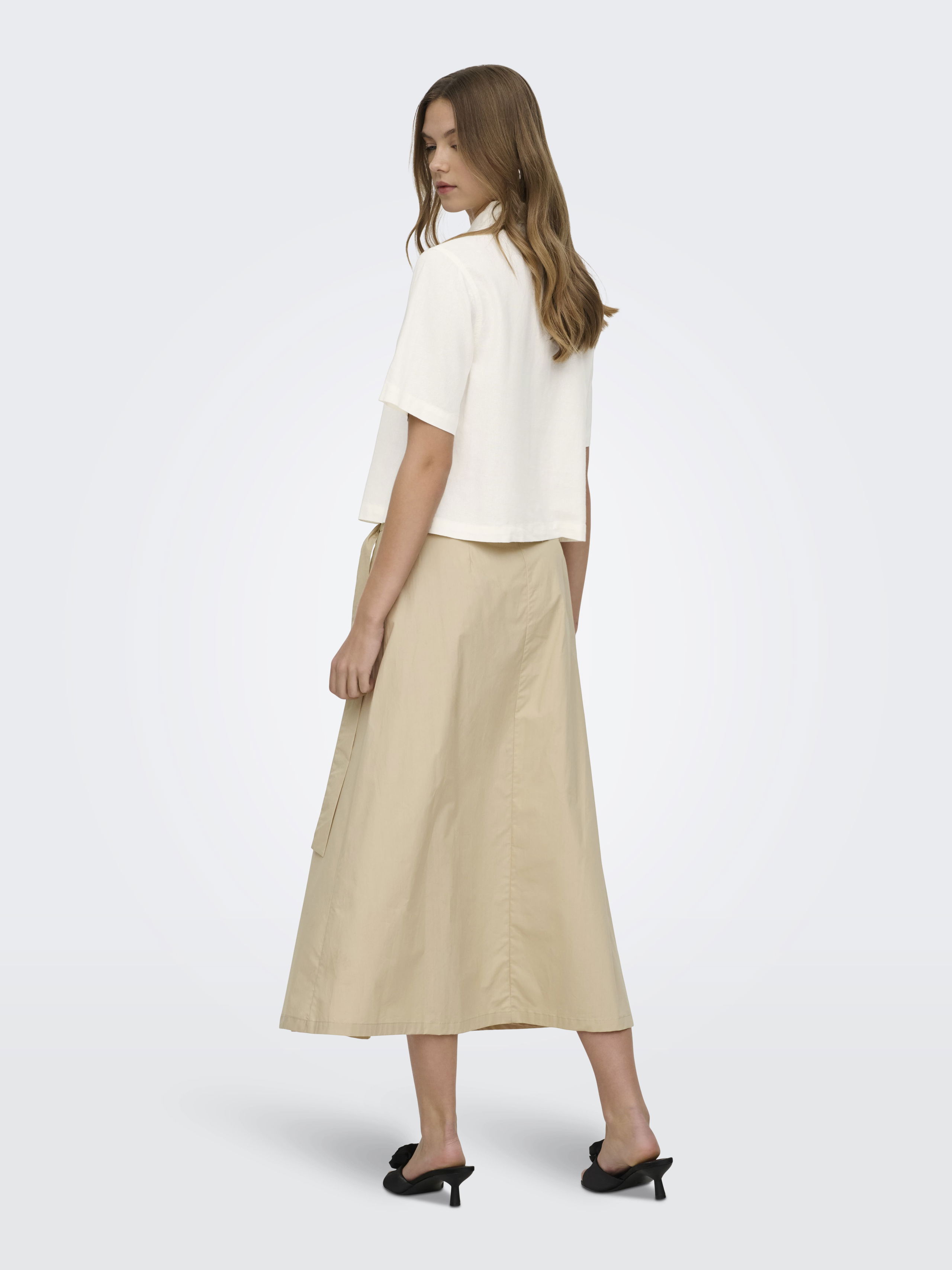 ЖЕНЩИНЫ - Женская Рубашка С Коротким Рукавом Cloud Dancer  