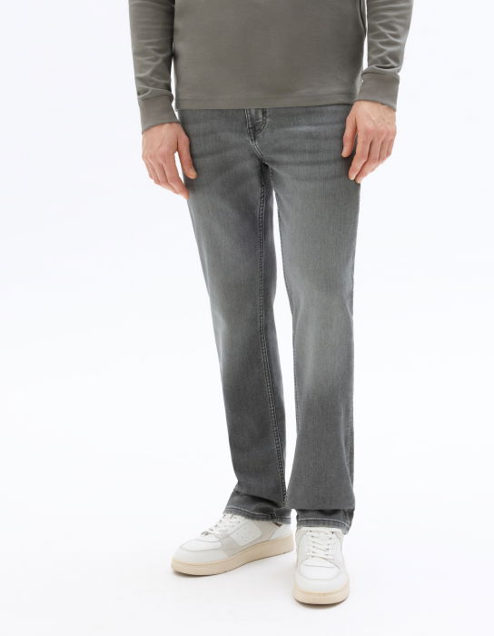 Blugi Gri Deschis C35 Straight Barbati [2]