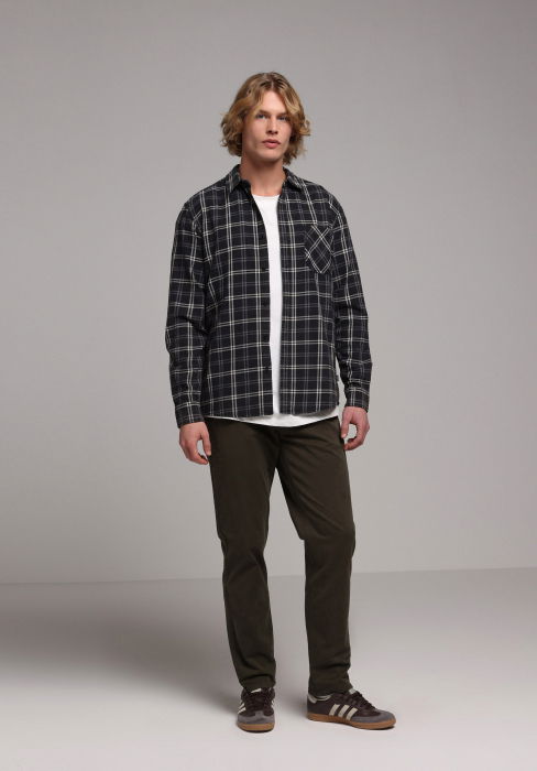 Camasa Neagra Barbati [3]