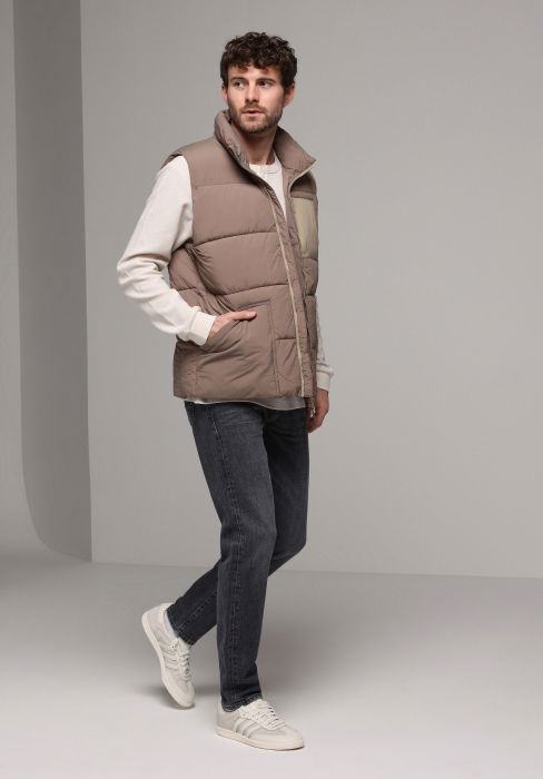 COLIN'S Мужской Жилет Бежевый  [3]
