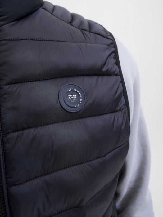 Jack Jones Vesta Neagra  Barbati [6]