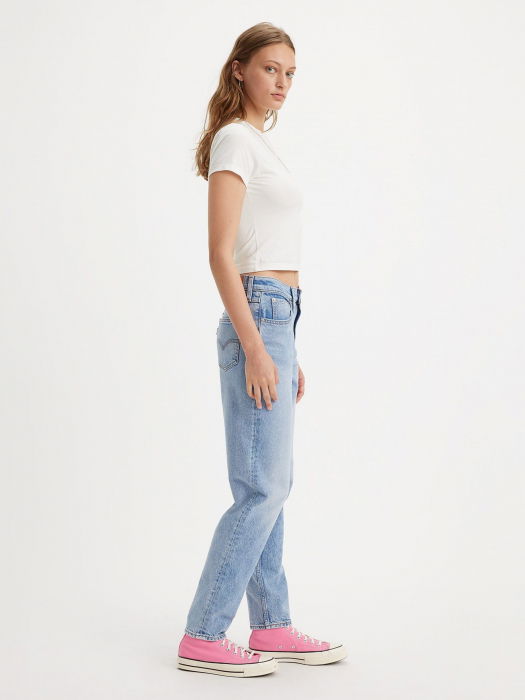 Levi's Женские Джинсы Светло-Синие 80S MOM Relaxed Tapered [2]
