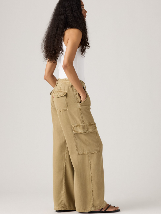Levi's Pantaloni Bej Baggy Femei - 469 Lei [3]