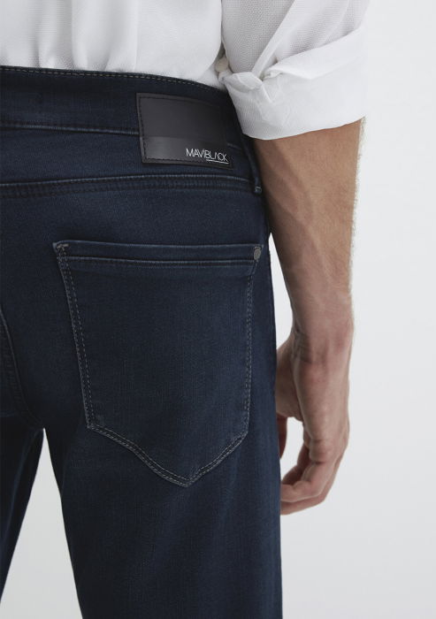 Mavi Blugi Indigo Hunter Regular Straight Barbati [8]