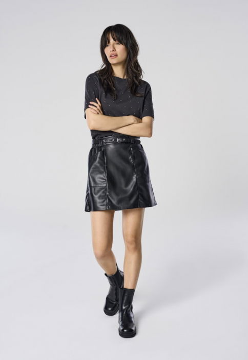 Only Pantaloni Scurti Negri Regular Femei [5]