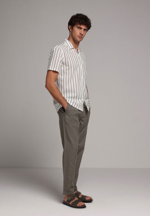 Pantaloni Haki Regular Barbati [2]