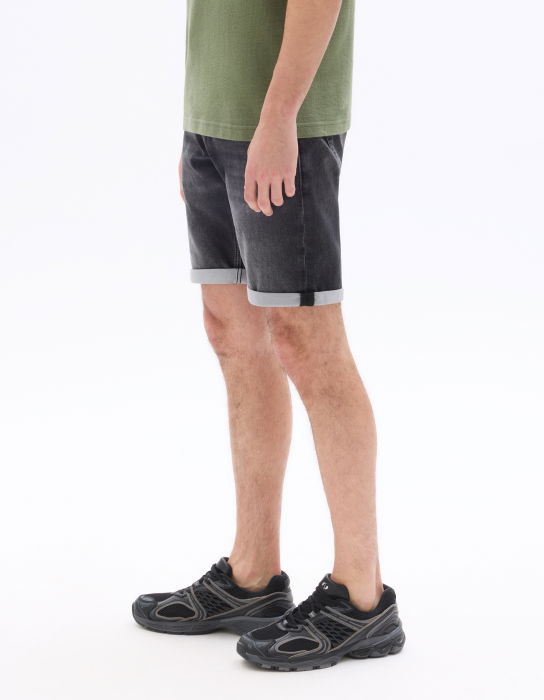 Pantaloni Scurti Gri Inchis Barbati [3]