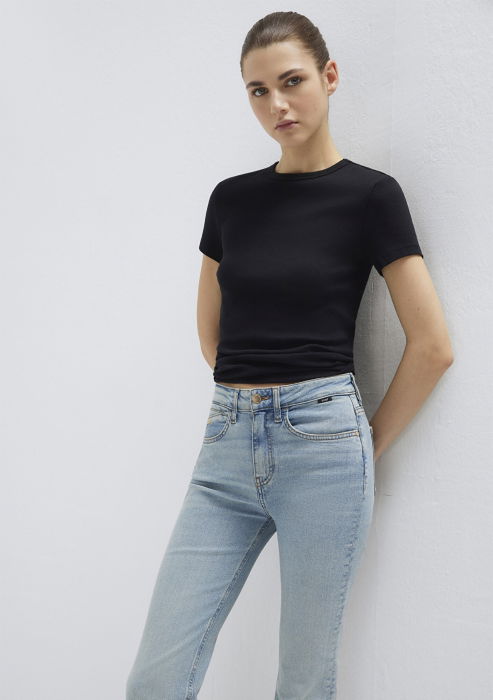 Женская Футболка Чёрная  [3]