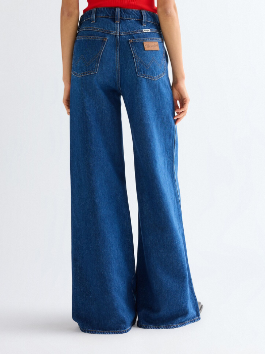 Wrangler Женские Джинсы Синие Bottom Loose [3]