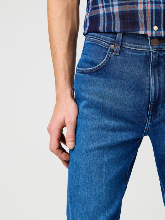 Wrangler Blugi Albastri LARSTON Slim Tapered Barbati [4]