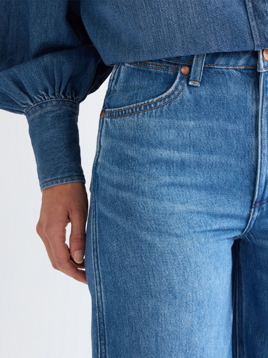 Wrangler Blugi Albastri Bottom Loose Femei [4]