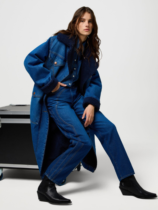 Wrangler Джинсы Rustlers Retreat SLEEK BARREL Barrel [2]