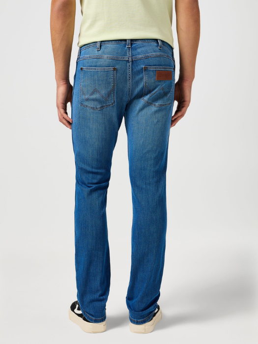 Wrangler Мужские Джинсы Синие GREENSBORO Regular Straight [2]