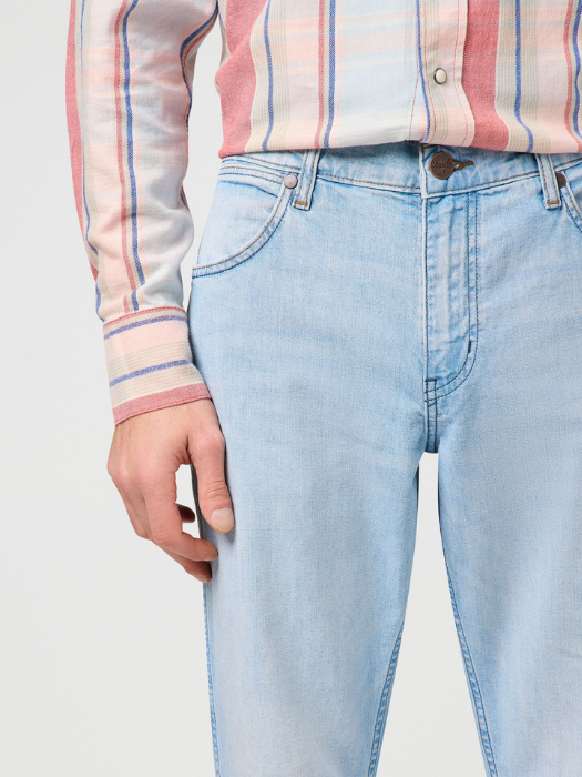 Wrangler Мужские Джинсы Светло-Синие GREENSBORO Regular Straight [3]