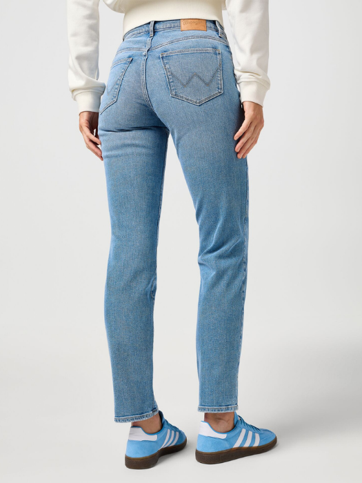 Wrangler Женские Джинсы Светло-Синие STRAIGHT Straight [2]