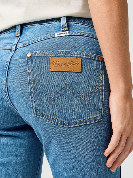 Wrangler Blugi Albastri Deschisi PIPER Slim Femei [5]