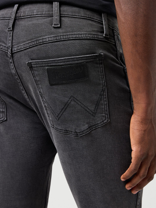Wrangler Мужские Джинсы Тёмные Серые LARSTON Slim Tapered [5]